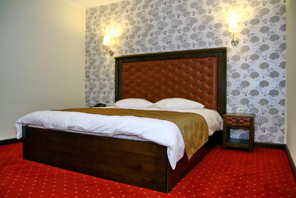 Hotel City トゥルチャ 部屋 写真